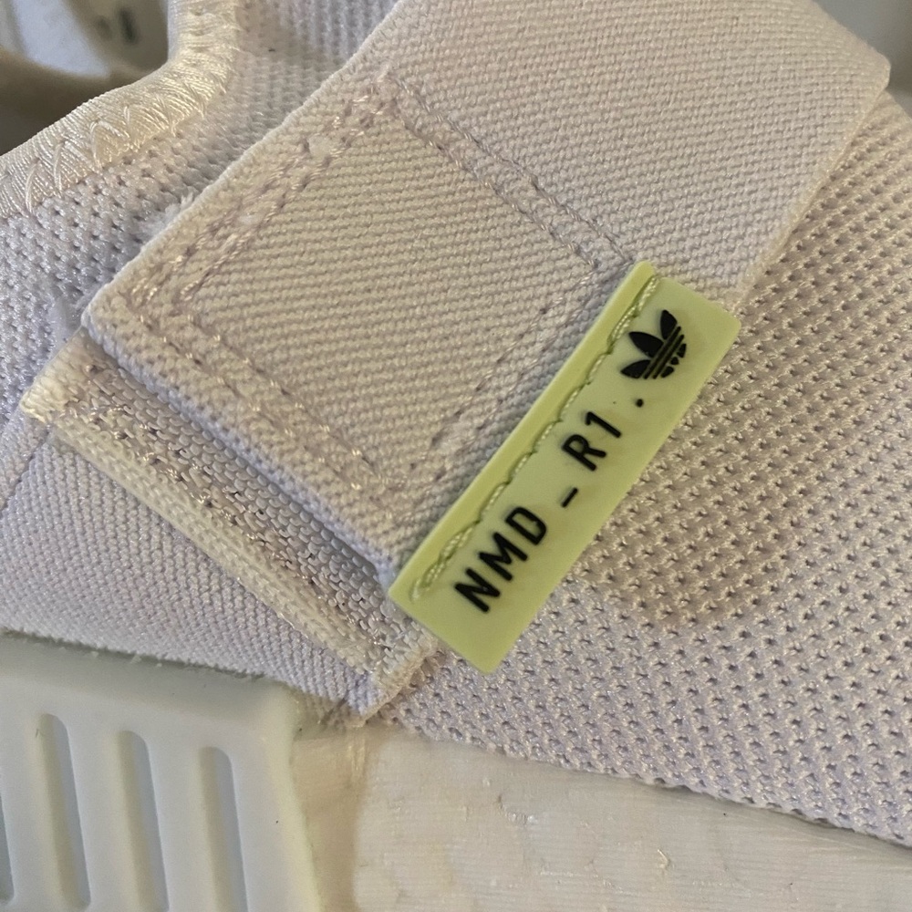 NWB Adidas NMD R1 Cloud White with Self Fastening Straps Sz 8 - Picture 8 of 10